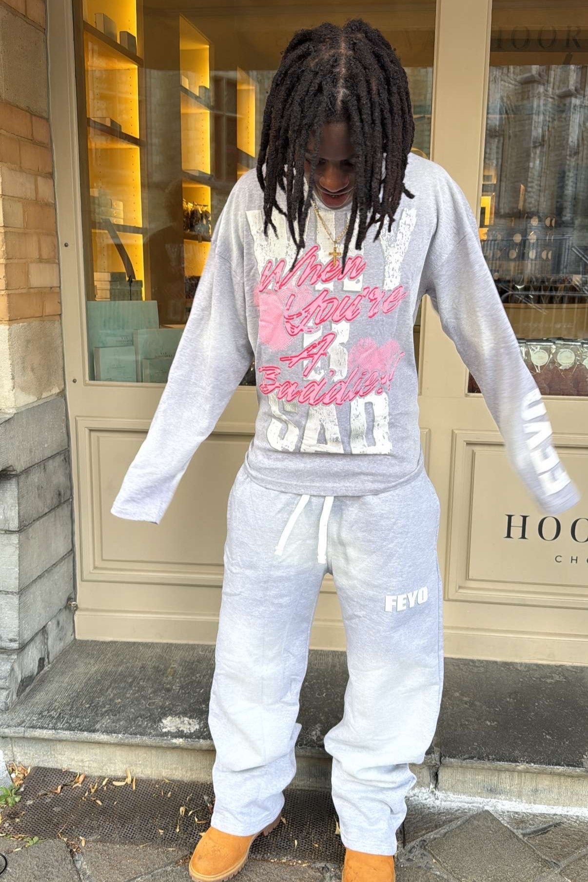 LONGSLEEVE GREY/PINK - WHY BE SAD